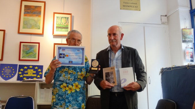 Patrice Breno recevant le prix Cassiopée 2015